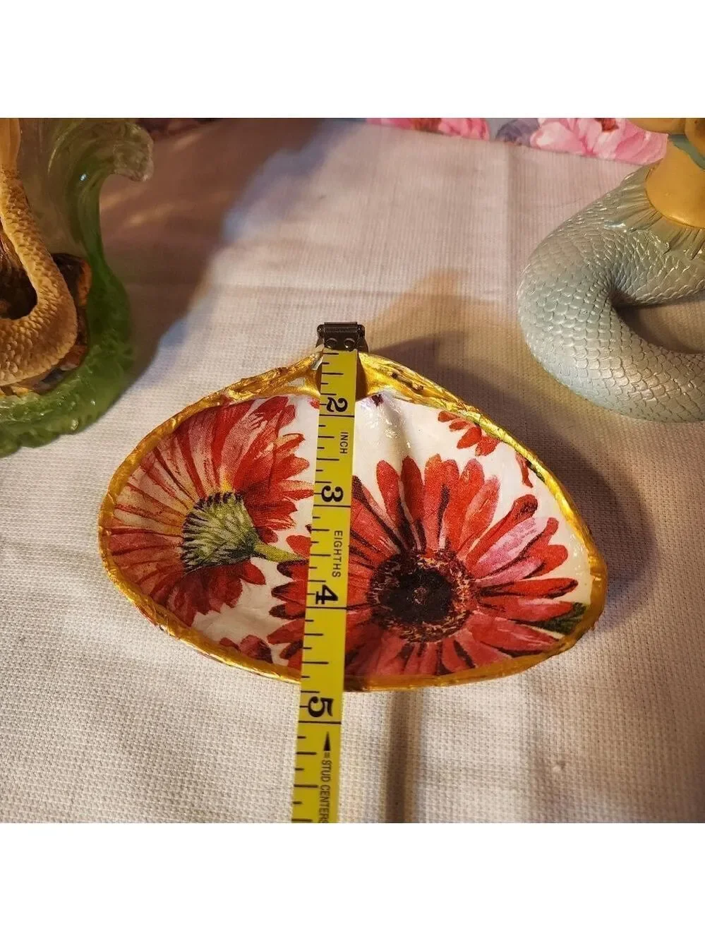 DECOUPAGE CLAM SHELL